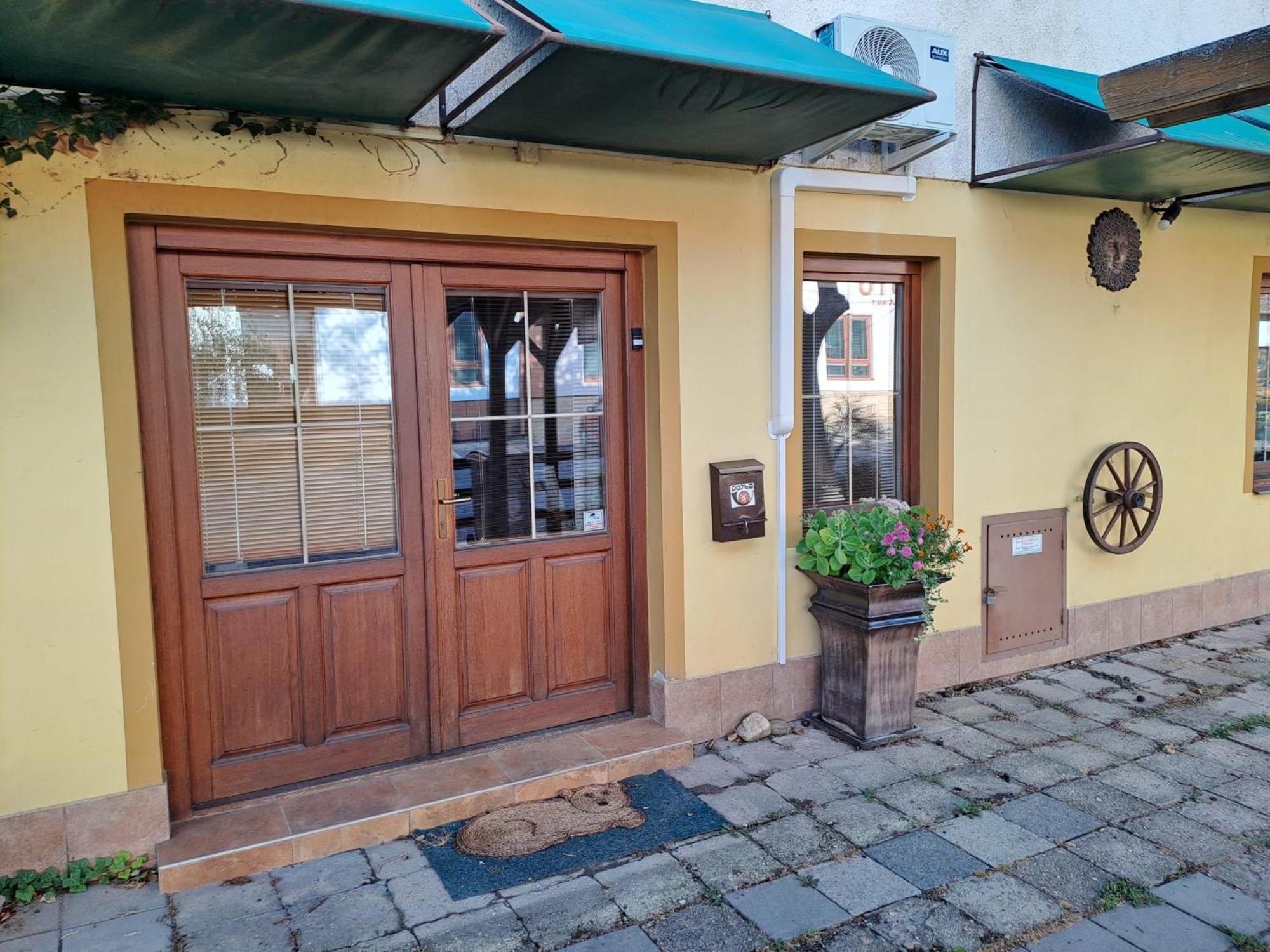Apartman Romana Postorna 외부 사진